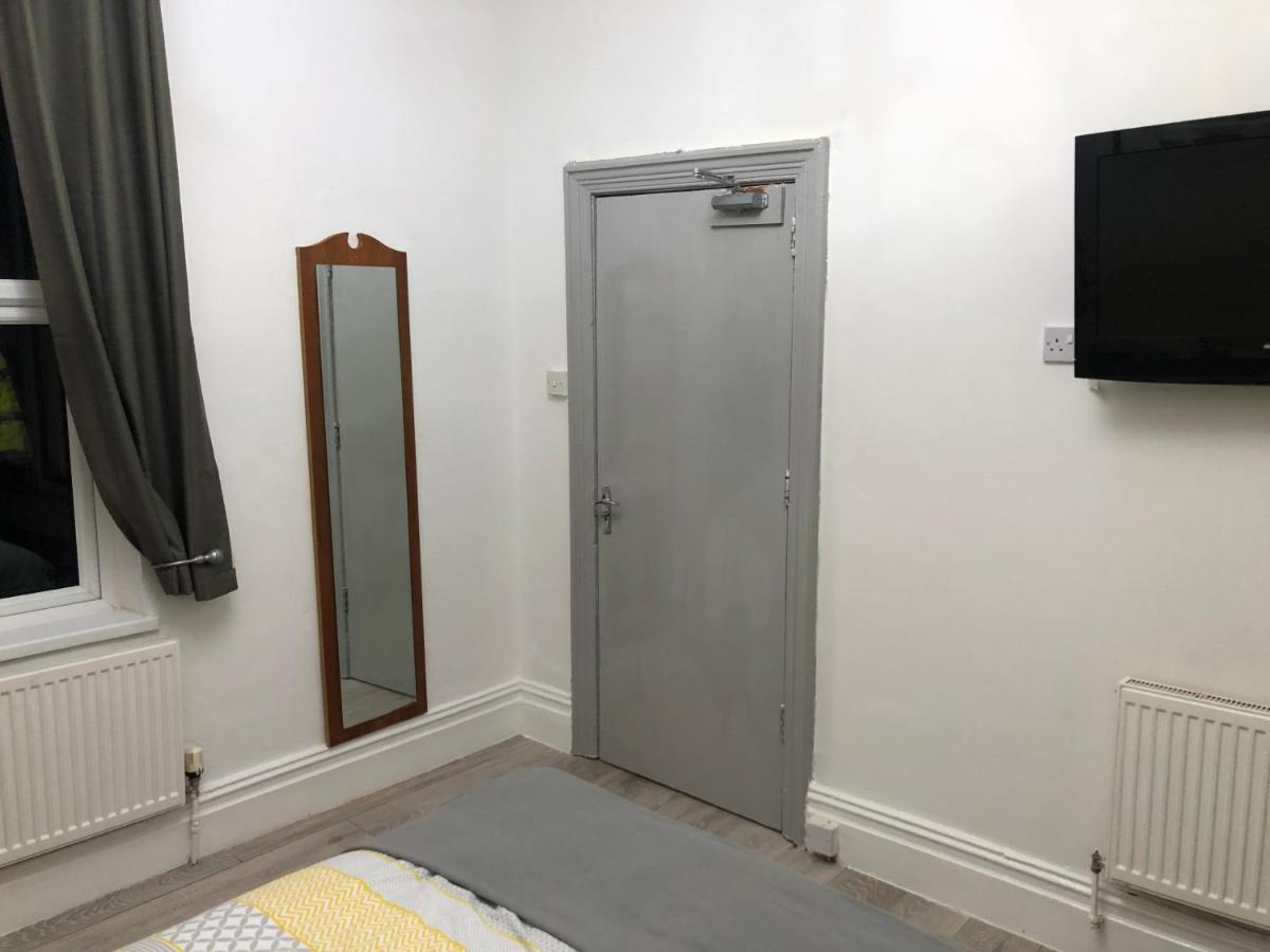 Tees Valley B&B Apartment 1 Stockton-on-Tees Bagian luar foto